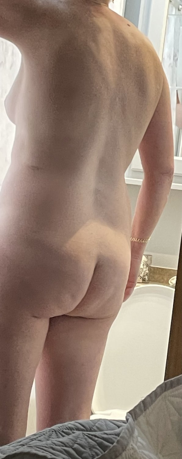 Husband Shares Nude Wife #HT6YVAjb