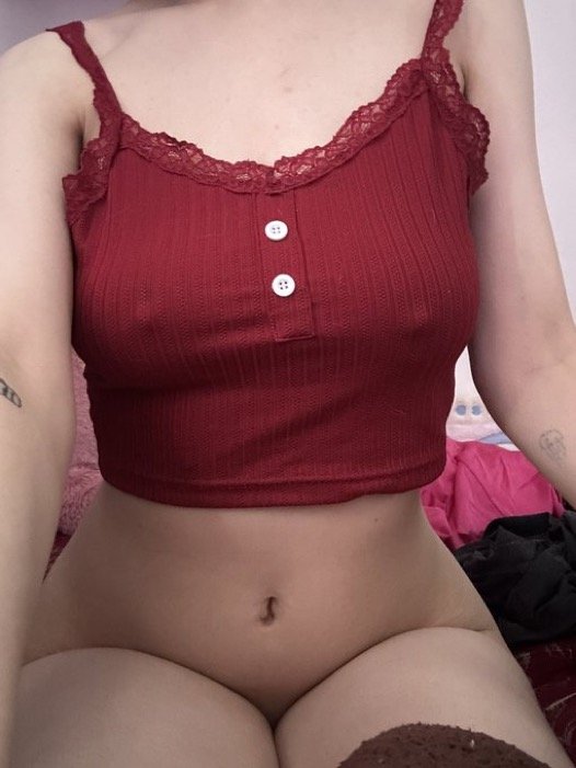 PAWG No face teen loves to show off #L9nOUJH2