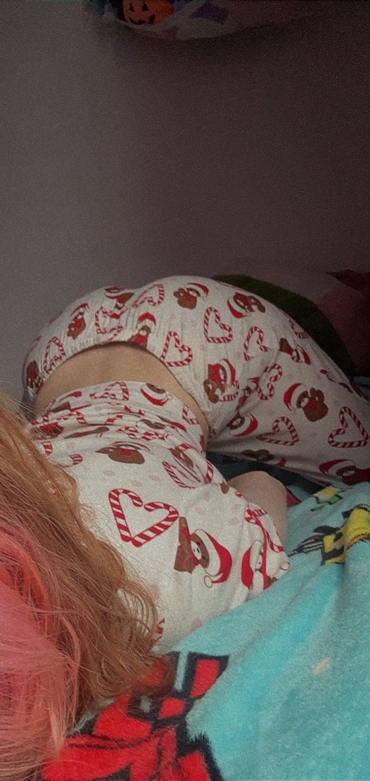 PAWG No face teen loves to show off #oYpoffhk