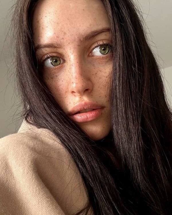 25-0096 - Freckled Face Slut #FfehkDHl