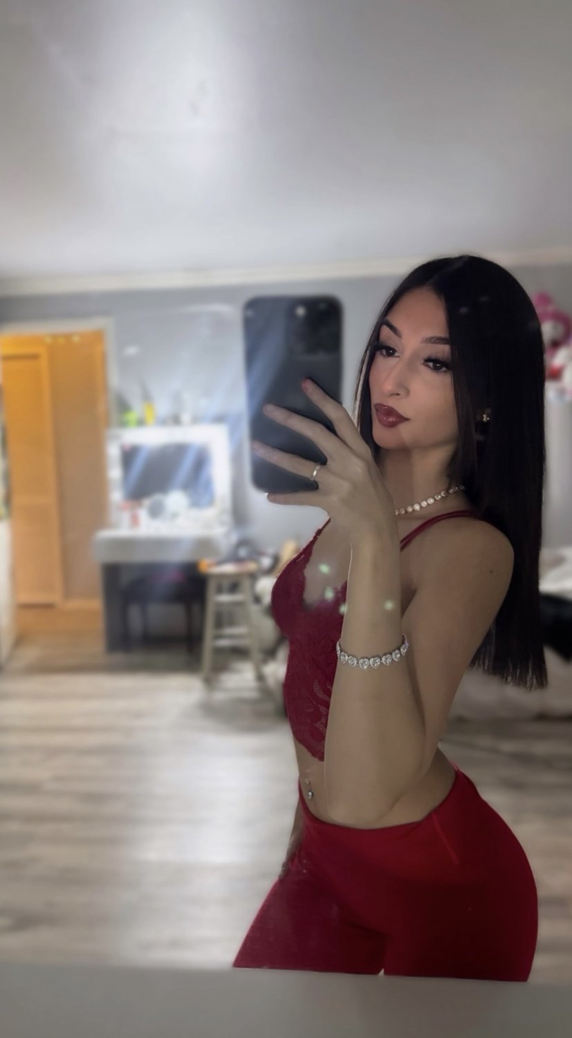 Sexy ass petite latina hoe taking good bbc from the back #1wcinAgn